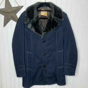 Vintage Dark Blue Jacket with Faux Fur Collar Size Medium